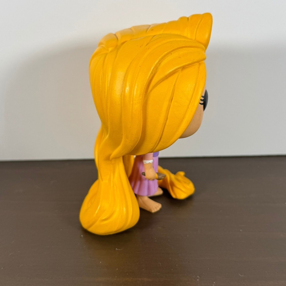 Funko Pop Disney Tangled Rapunzel Princess Vinyl Figure #147 Loose OOB - Picture 4 of 5